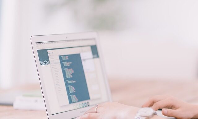 Domena internetowa, czyli co warto wiedzieć