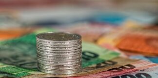 Ile można zarobić na sklepie z odzieżą? Ile można zarobić na sklepie z odzieżą?