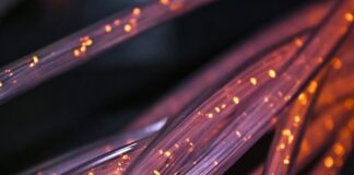 Czy można zwijać kabel sieciowy? Czy można zwijać kabel sieciowy?