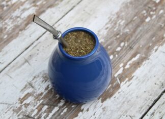 Czym się rożni Yerba mate od matcha? Czym się rożni Yerba mate od matcha?