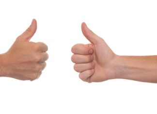 Kto ma pierwszeństwo kajak czy jacht?