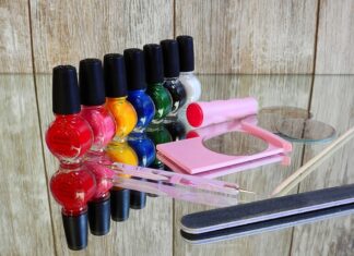 Co ma 6 nóg? Co ma 6 nóg?