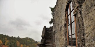 Czy w Czechach daje się napiwki?