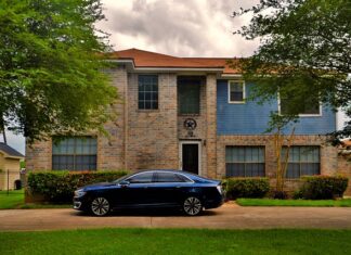 Ile waży litr żywicy?